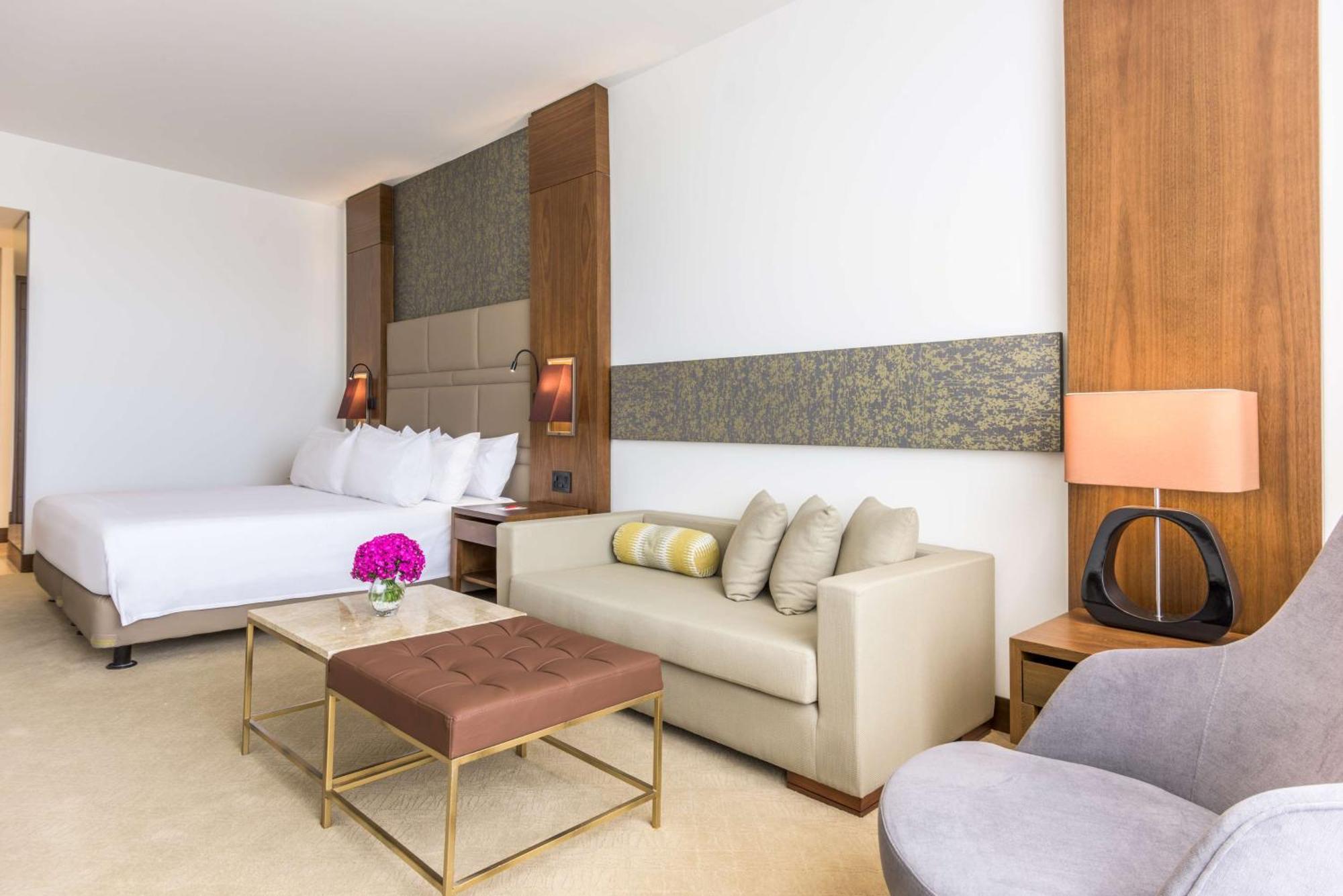 Nh Collection Bogota Royal Teleport Hotell Exteriör bild